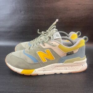 New Balance 997‎ Kids Youth Size 3.5 Casual Green Yellow Shoes